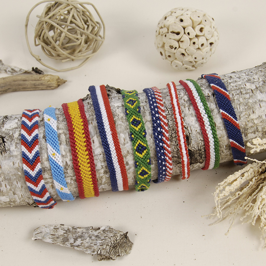 DMC Pack De 105 Échevettes Fil à Broder 100% Coton - Couleurs Assorties Pour Point De Croix Et Bracelets Brésiliens