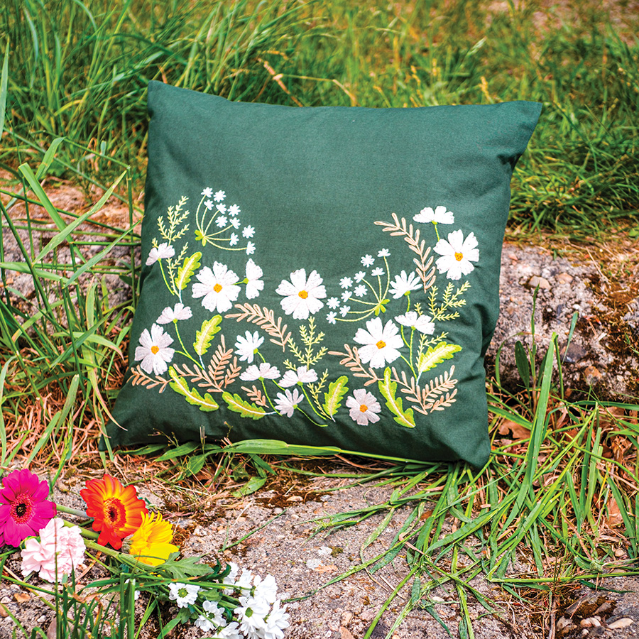 Vervaco Kit coussin au point de croix Fleurs des champs 1200 97 Écru 40 x 40 cm