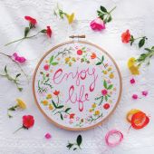 Kit de broderie sur tambour - Tamar Nahir Yanai - Profitez de la vie