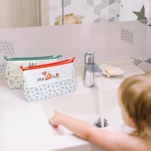 Accessoires à broder pour bébé - Trousse de toilette - Feuillages - DMC