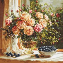 Kit broderie point de croix - Luca-S - Vase de roses et myrtilles