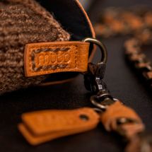 Rangement cuir tricot - Muud - Anneaux de bandoulière Caisa - Whisky