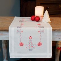 Kit de chemin de table à broder - Vervaco - Arbres de Noël rouges et gris