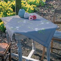 Kit de nappe à broder - Vervaco - Flocons de fleurs