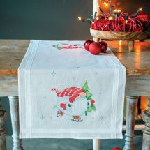 Kit de chemin de table à broder - Vervaco - Gnomes de Noël