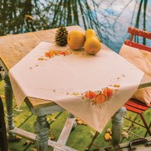 Kit de nappe à broder - Vervaco - Citrouilles d'automne